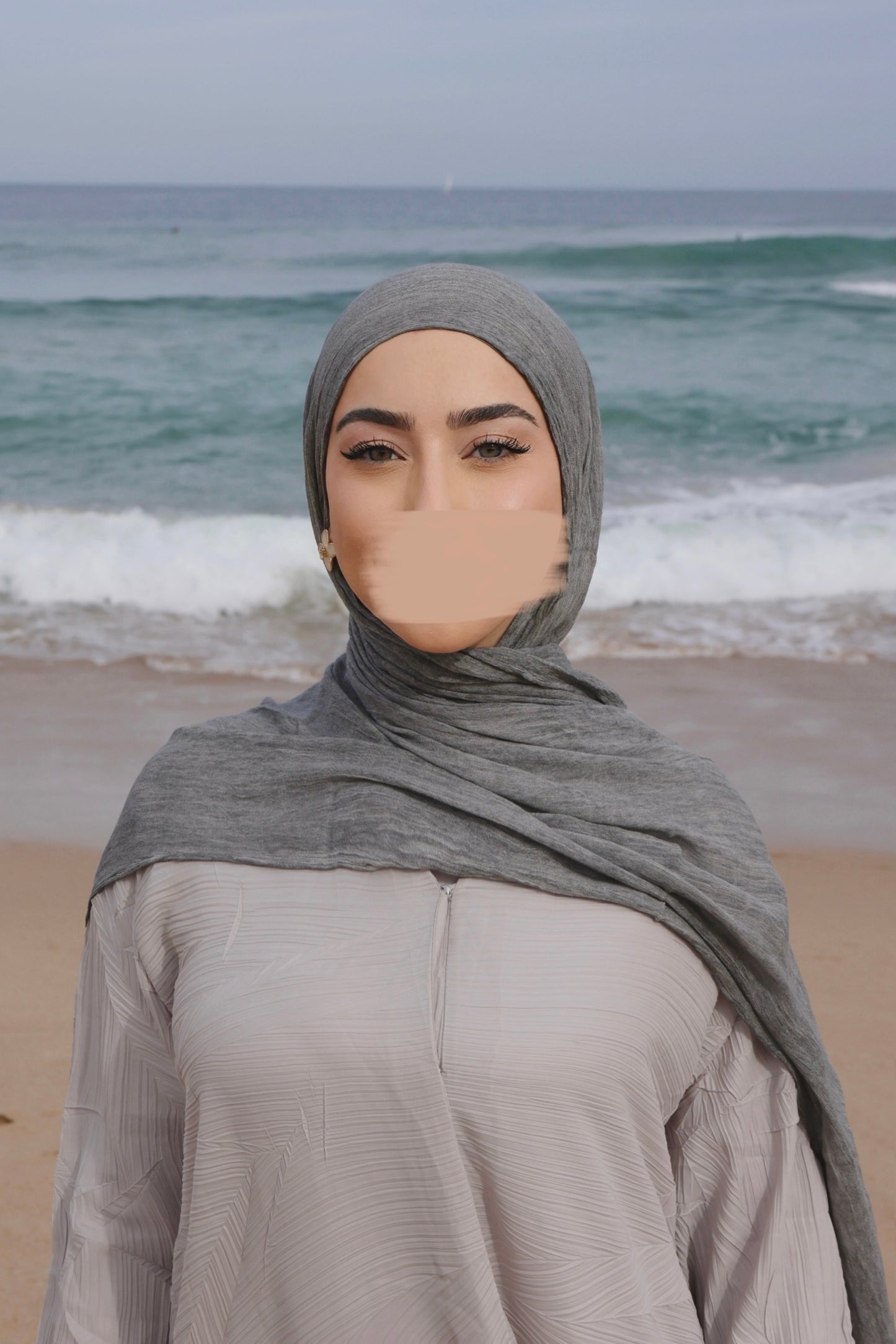 Dark Aqīl Spring Sheila