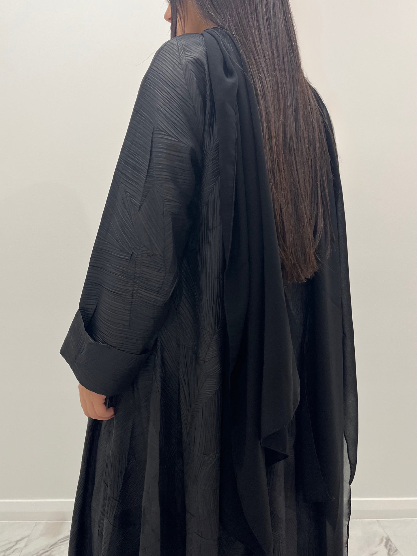 Black Puffy Abaya