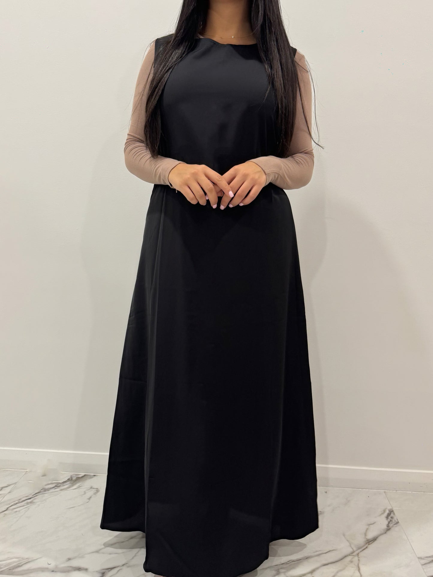 Nida Short Sleeve Slip