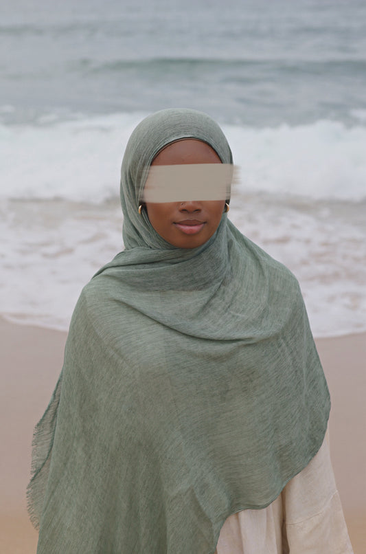 Dark Khūm Spring Sheila