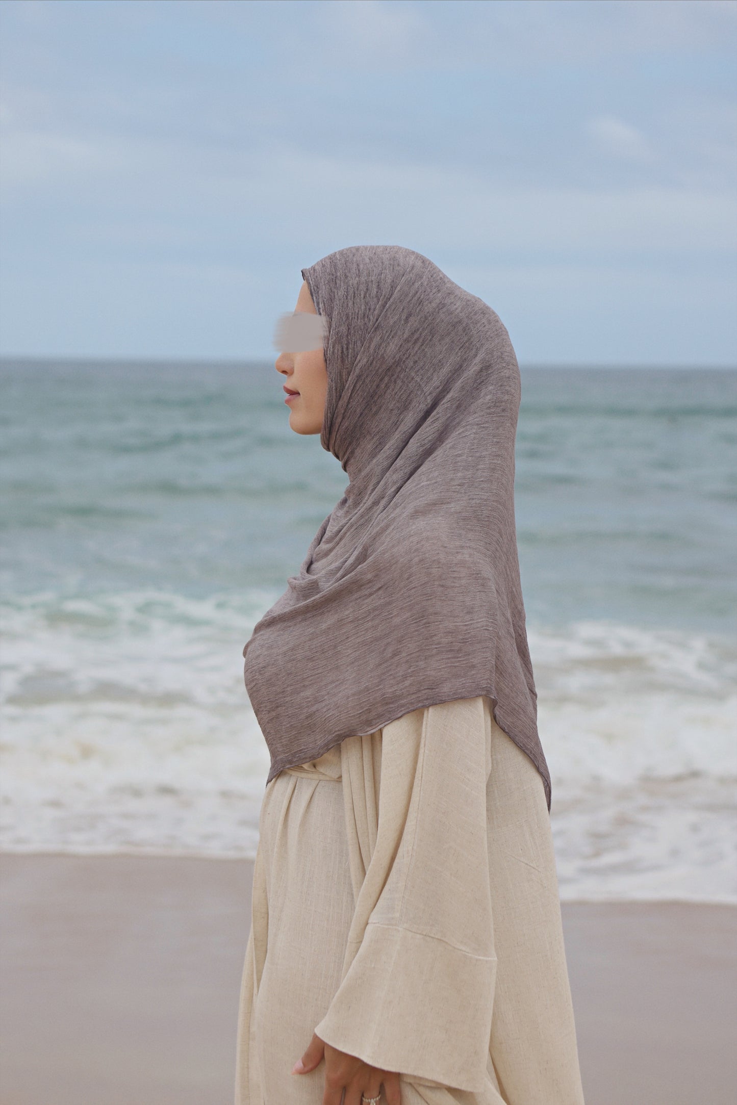 Dark Nūdba Spring Sheila