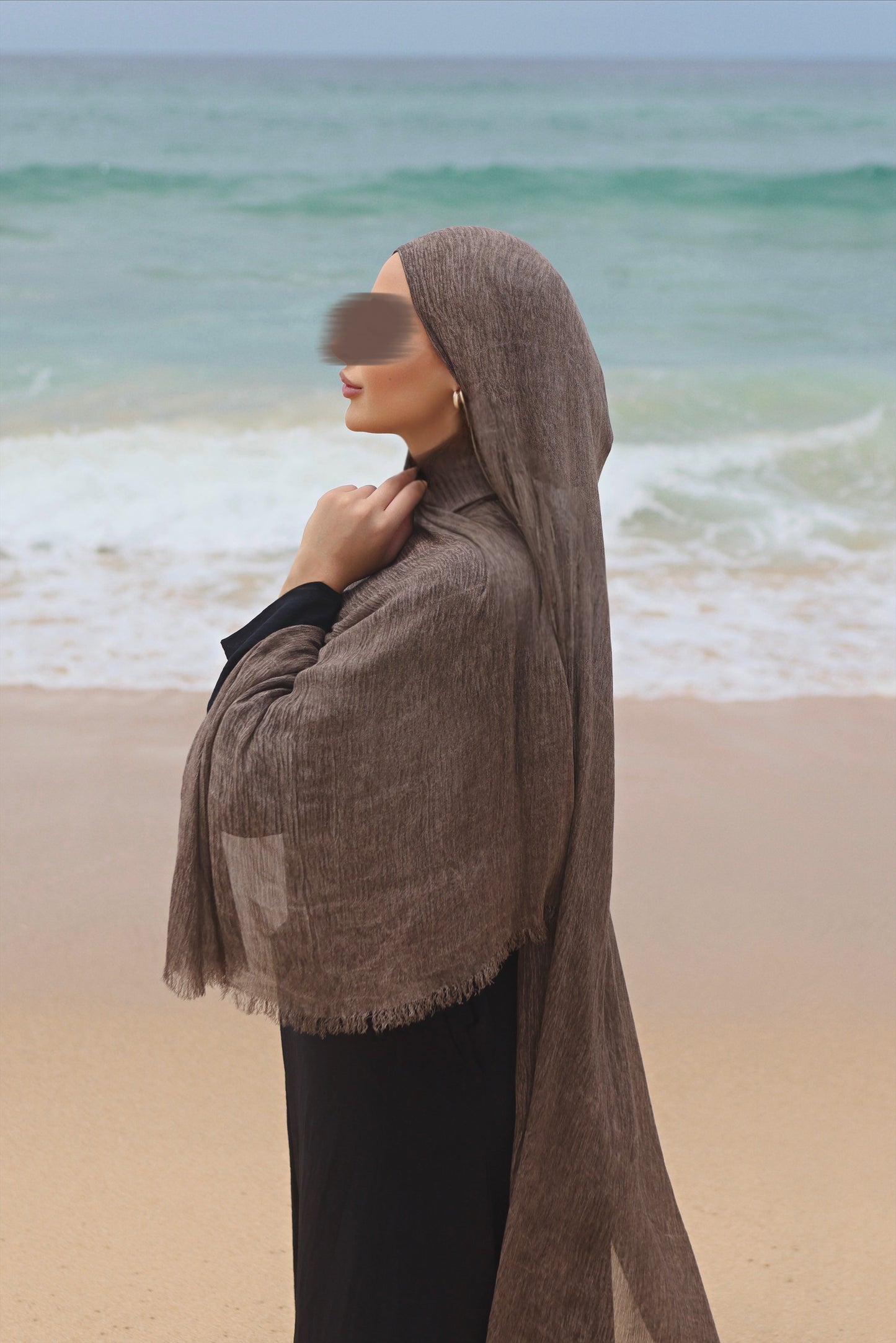 Dark Qôm Spring Sheila