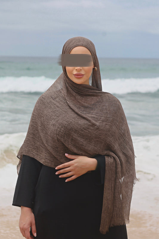 Dark Qôm Spring Sheila