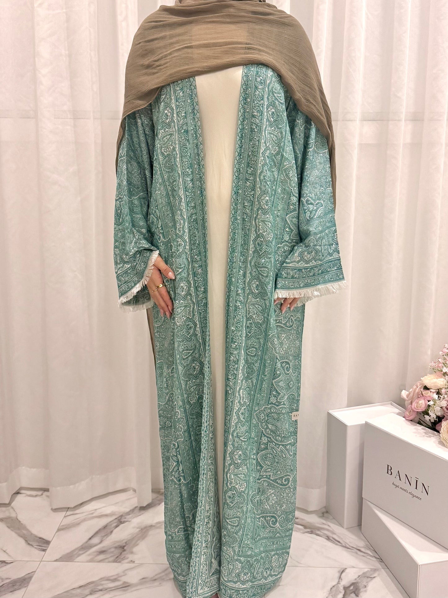 Nŷla Pashmina Abaya - AW26