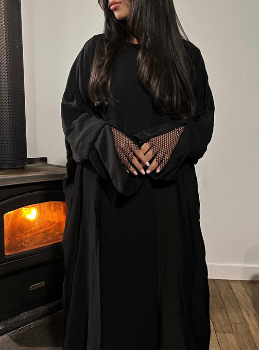 Rawān Mesh Abaya (May Pre-Order)