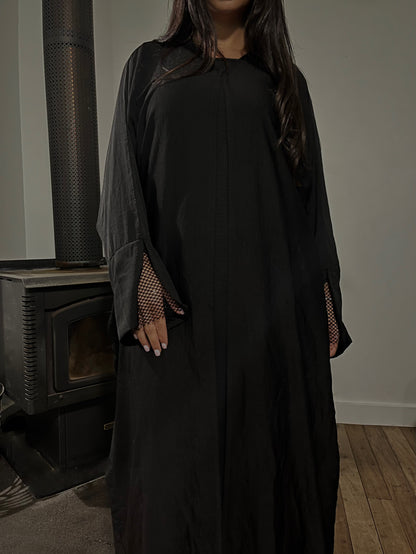Rawān Mesh Abaya (May Pre-Order)